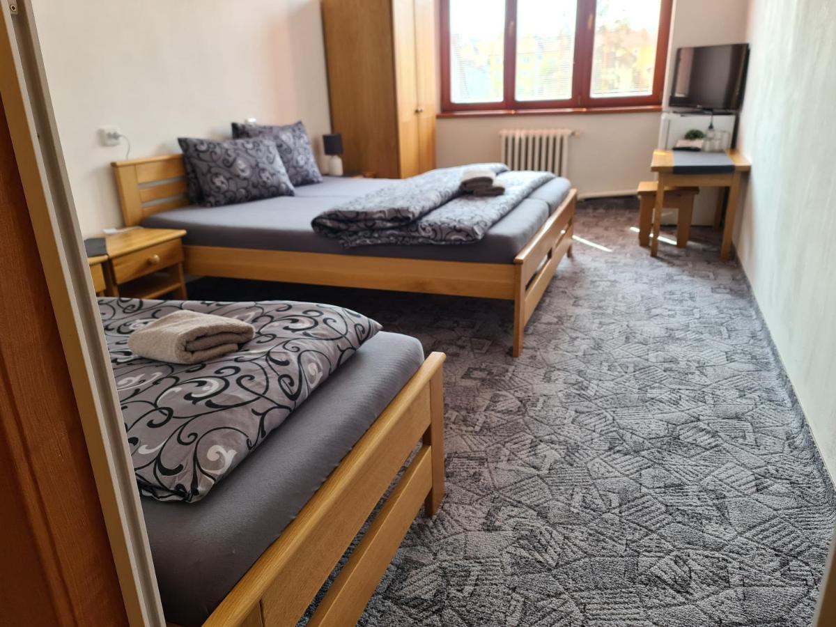Hotel Koruna Rožnov pod Radhoštěm 외부 사진