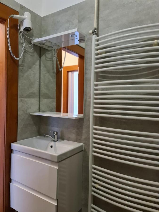 Hotel Koruna Rožnov pod Radhoštěm 외부 사진
