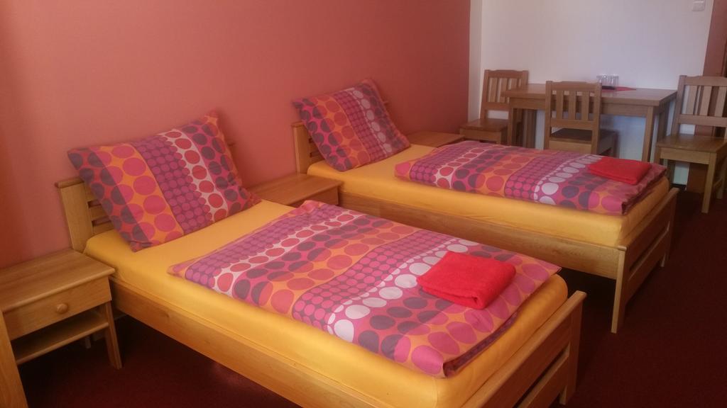 Hotel Koruna Rožnov pod Radhoštěm 객실 사진