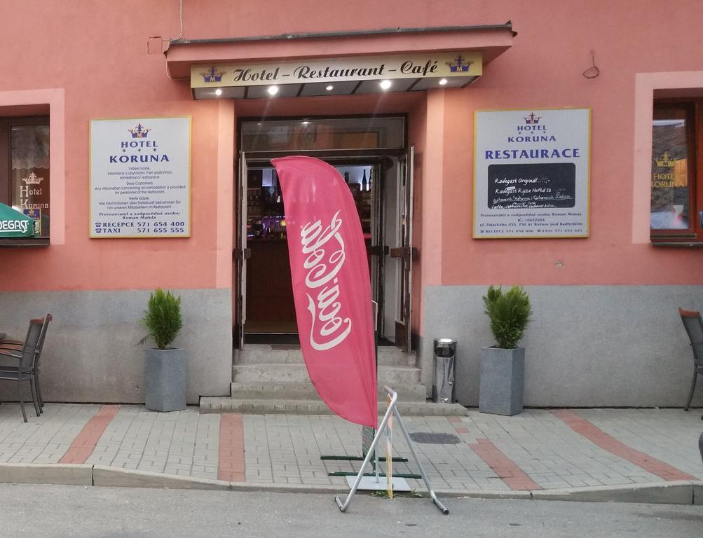 Hotel Koruna Rožnov pod Radhoštěm 외부 사진