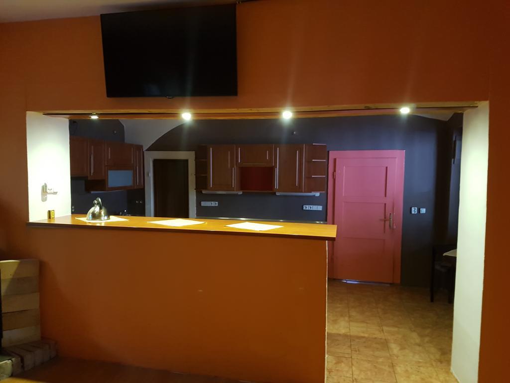 Hotel Koruna Rožnov pod Radhoštěm 외부 사진
